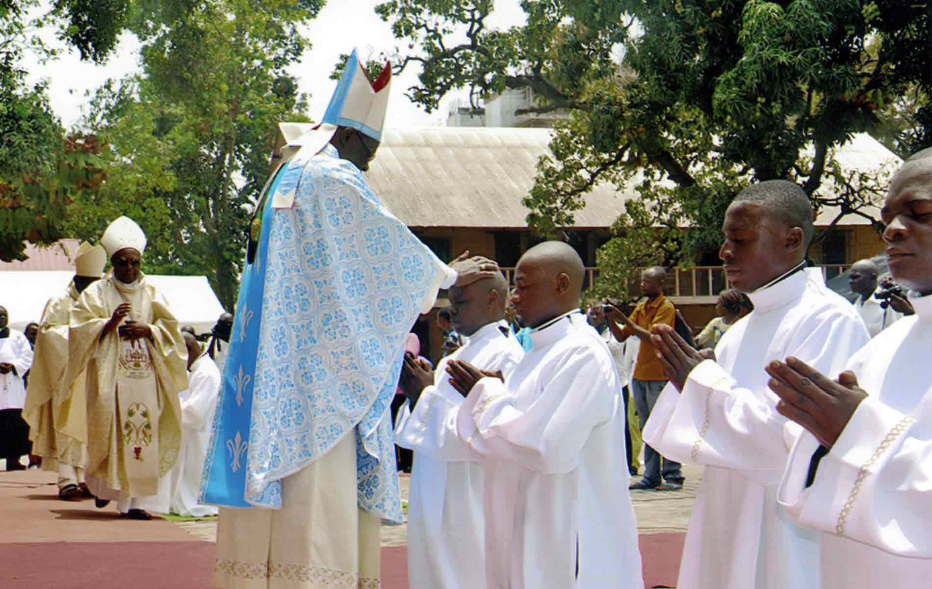 La Iglesia Católica En El Congo Consolata América 