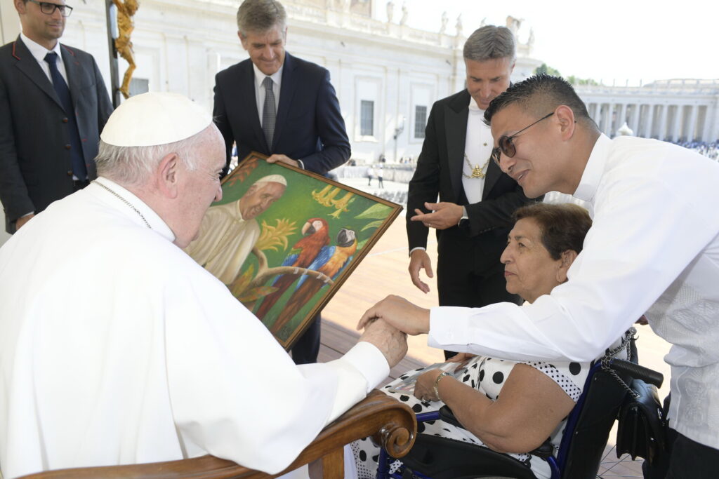 Movimento católico destaca empenho do Papa Francisco pela paz