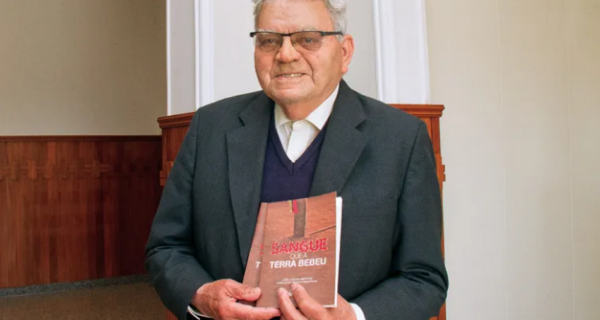 1.-Livro-guerra-Moçambique