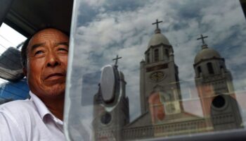 Igreja-Católica-China